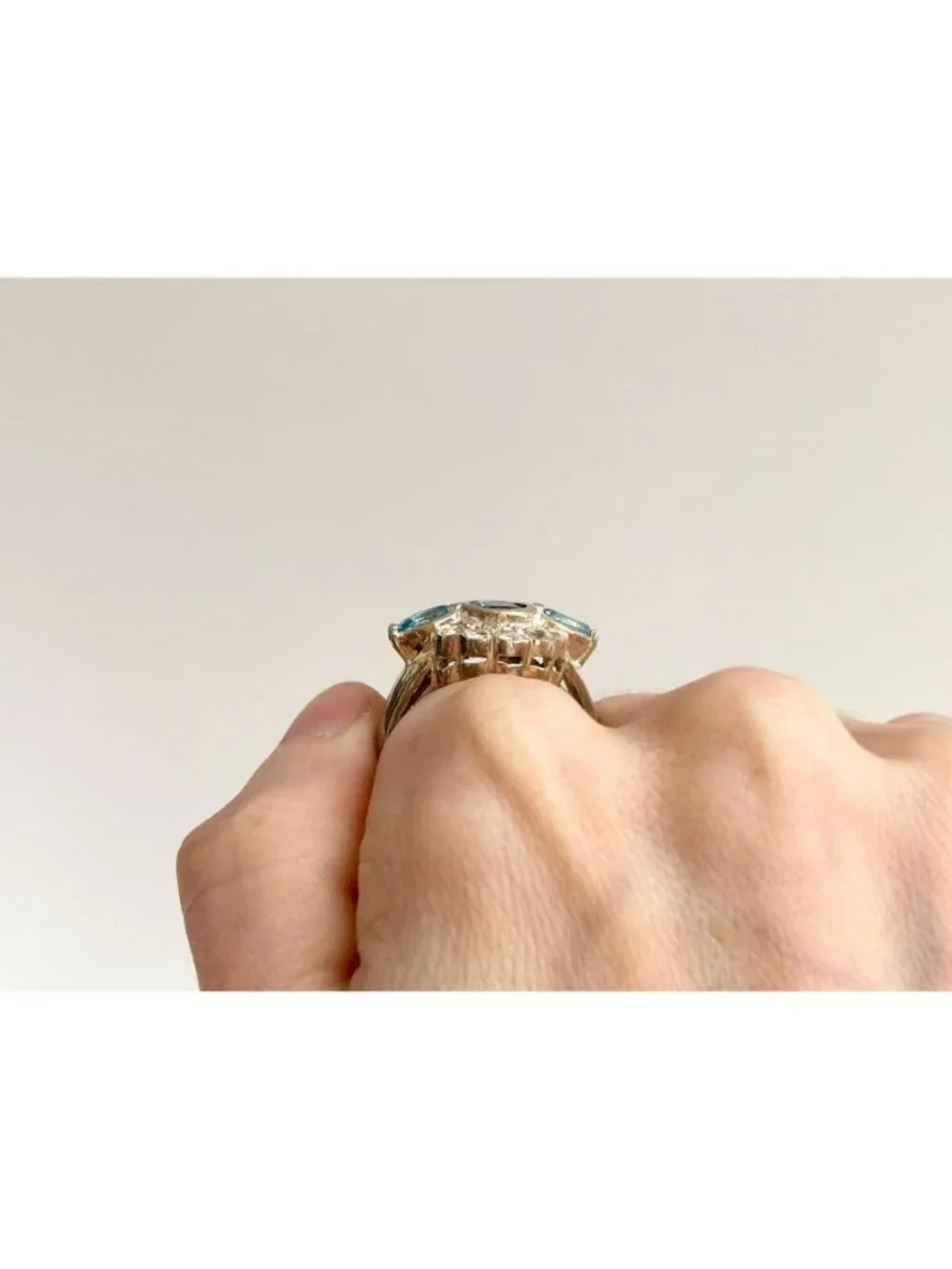 Clear & Blue Topaz Scalloped Gemstone Sterling Silver 925 Vintage Ring - sz 9